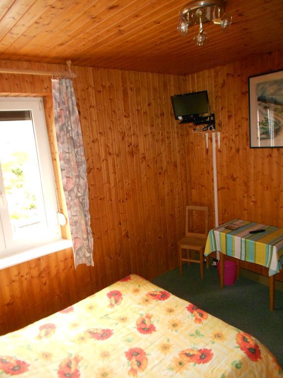 Hotel Les Sapins Gérardmer Zimmer foto